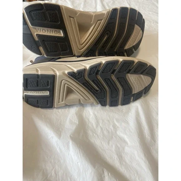 Men's Vionic Walk Max Technical-Water RepllentLace Up Sneakers-Size 10‎